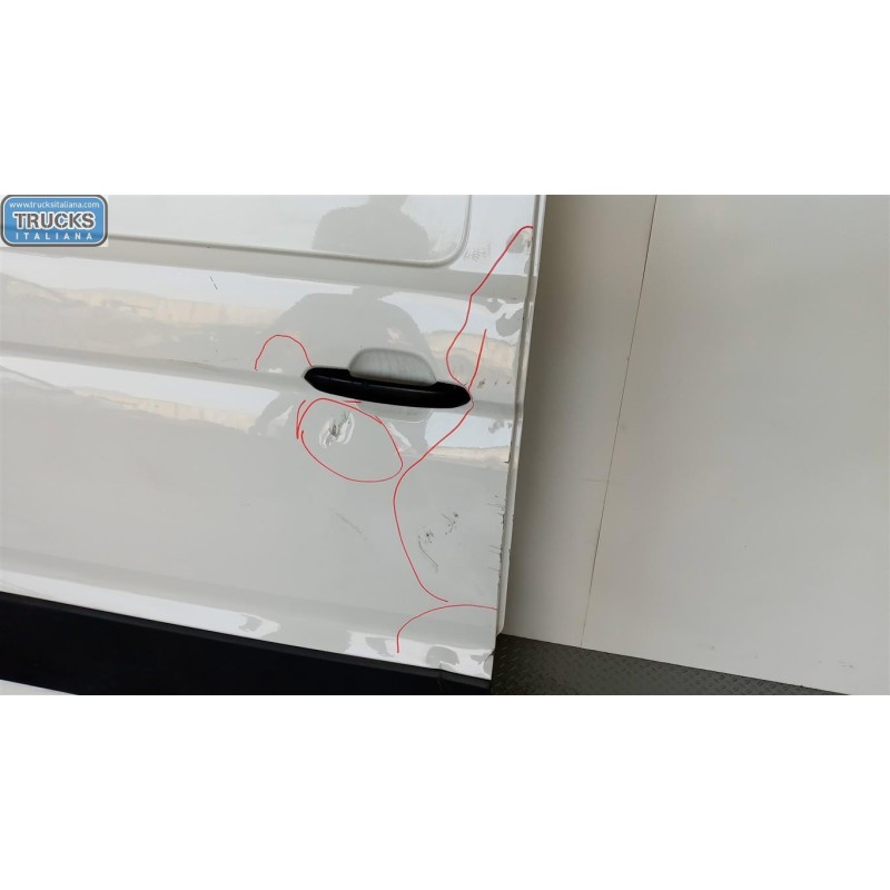 VOLKSWAGEN van RIGHT SIDE SLIDING DOOR VOLKSWAGEN van Crafter 2017> used