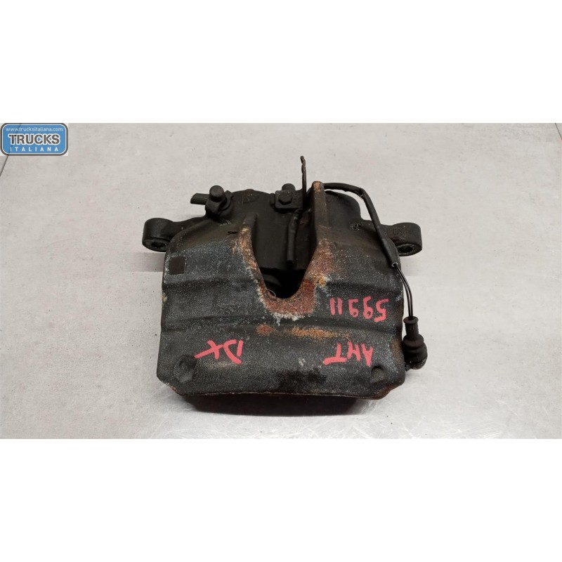 VOLKSWAGEN van RIGHT FRONT CALIPER BRAKE  VOLKSWAGEN van Crafter 2017> used