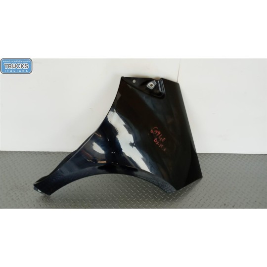 PARAFANGO ANTERIORE DESTRO MERCEDES-BENZ Classe A (W169) 2004>2008 usato