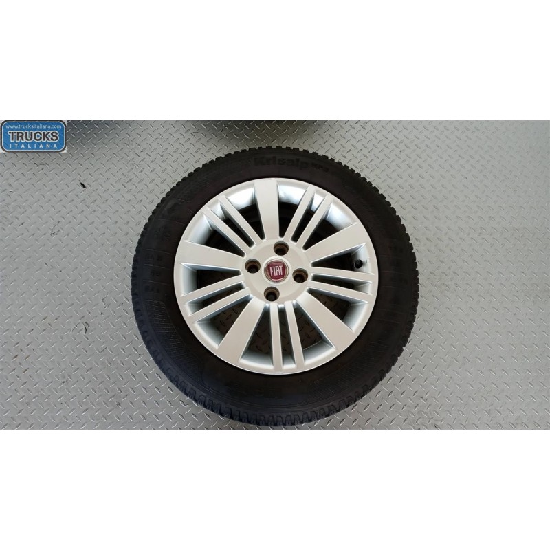 FIAT KIT 4 CERCHI IN LEGA FIAT F.Grande Punto 2005>2012 usato