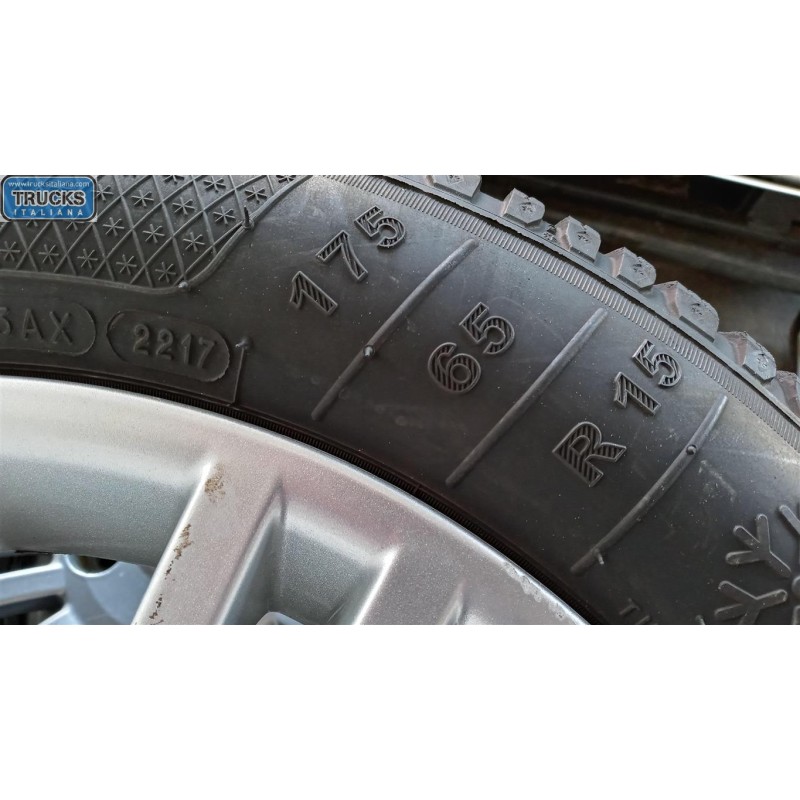 FIAT KIT 4 CERCHI IN LEGA FIAT F.Grande Punto 2005>2012 usato