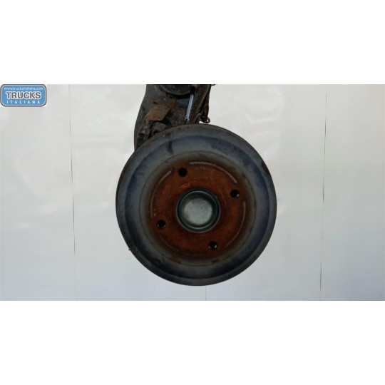 ASSALE POSTERIORE PEUGEOT 208 2012>2015 usato