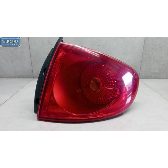 FARO POSTERIORE ESTERNO DESTRO SEAT Altea 2004>2009 usato