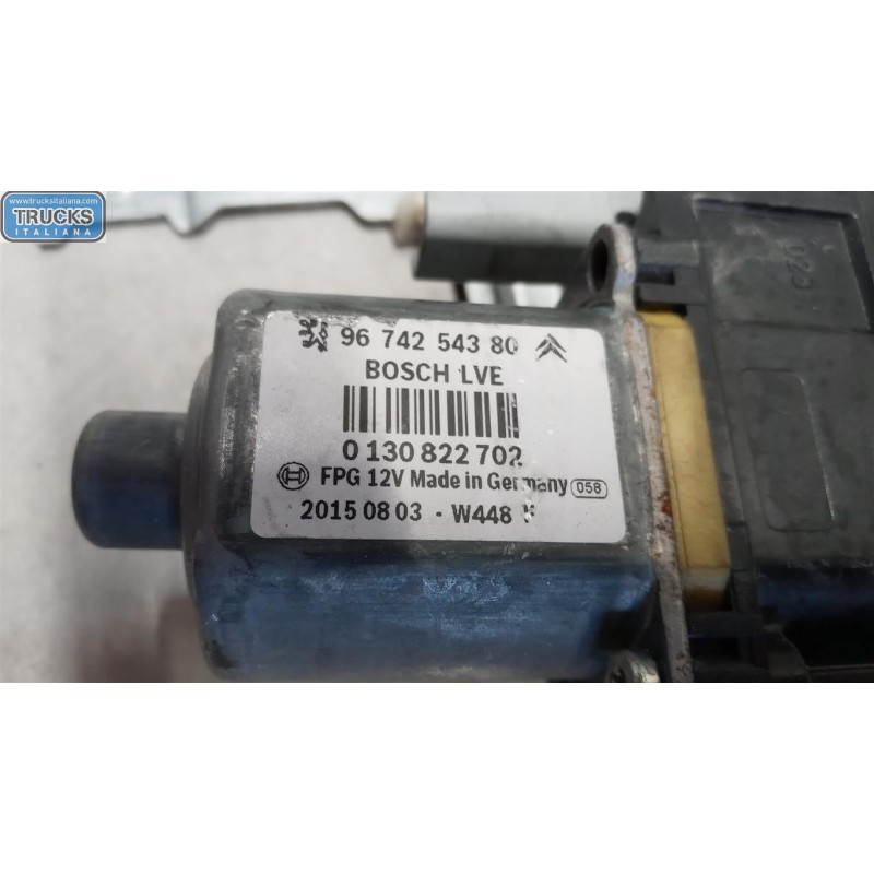 PEUGEOT FRONT RIGHT POWERED WINDOWS  PEUGEOT 208 2012>2015 used