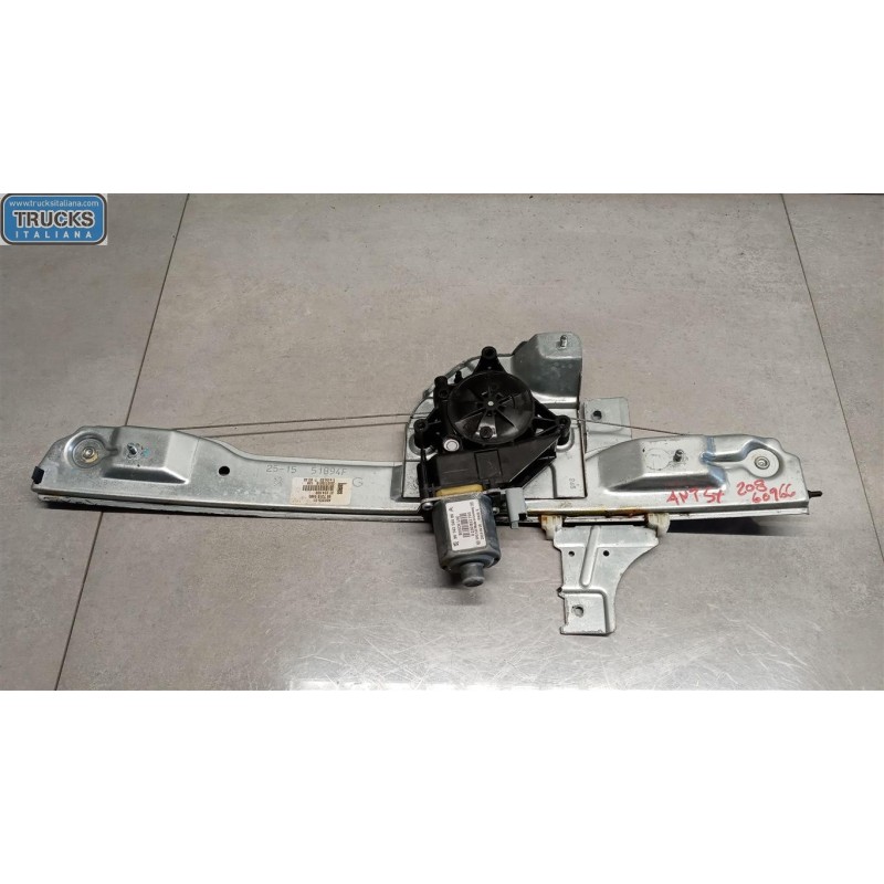 PEUGEOT ALZA VETRI ANTERIORI SINISTRO PEUGEOT 208 2012>2015 usato