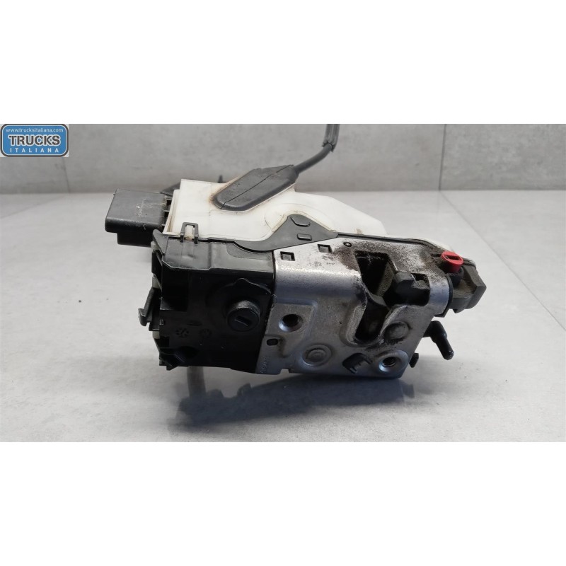 PEUGEOT LATCH LOCK PEUGEOT 208 2012>2015 used