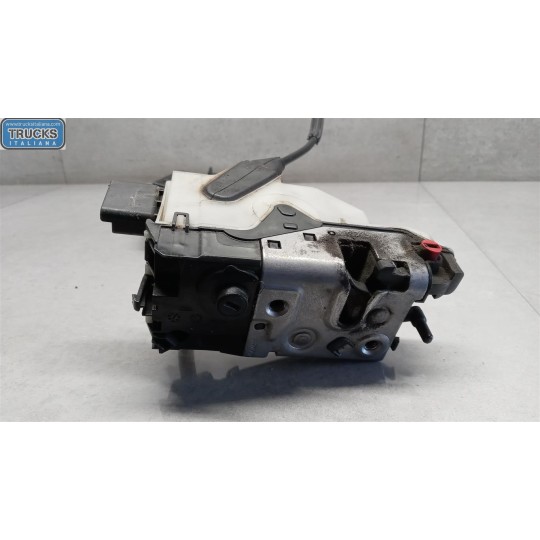 LATCH LOCK PEUGEOT 208 2012>2015 used