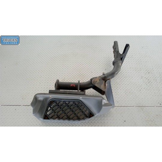 PEDANA SALITA A/DX RENAULT truck Midlum usato