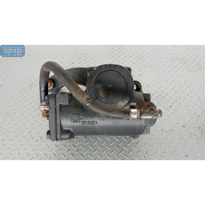 RENAULT truck STEERING BOX RENAULT truck Midlum used