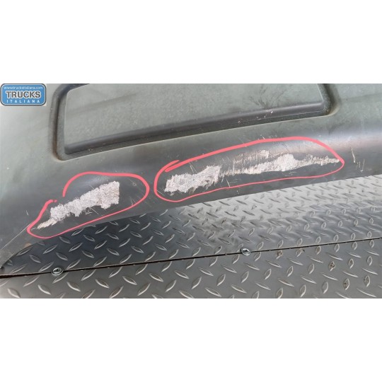 PARAURTI ANTERIORE RENAULT truck Midlum usato