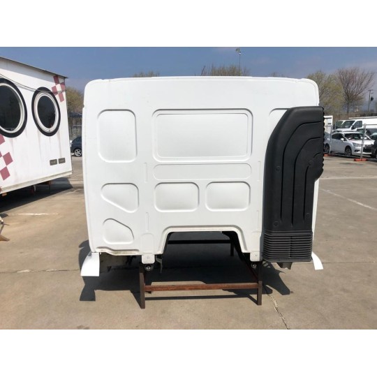 COMPLETE CABIN RENAULT truck Midlum used