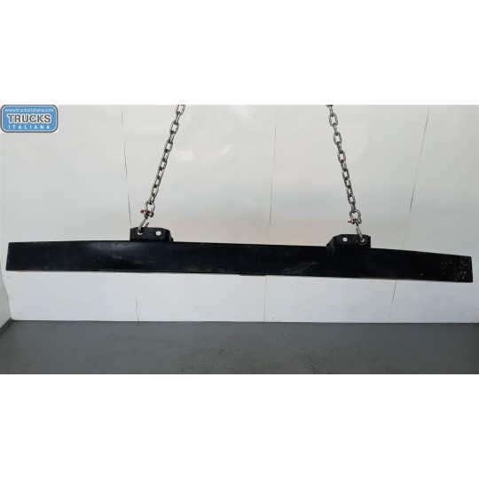 CROSS FRONT BUMPER 
 RENAULT truck Midlum used