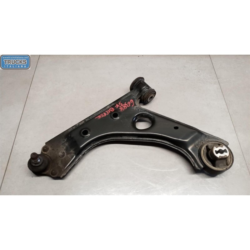 PEUGEOT CONTROL ARM FRONT LOWER LEFT  PEUGEOT Bipper 2007> used