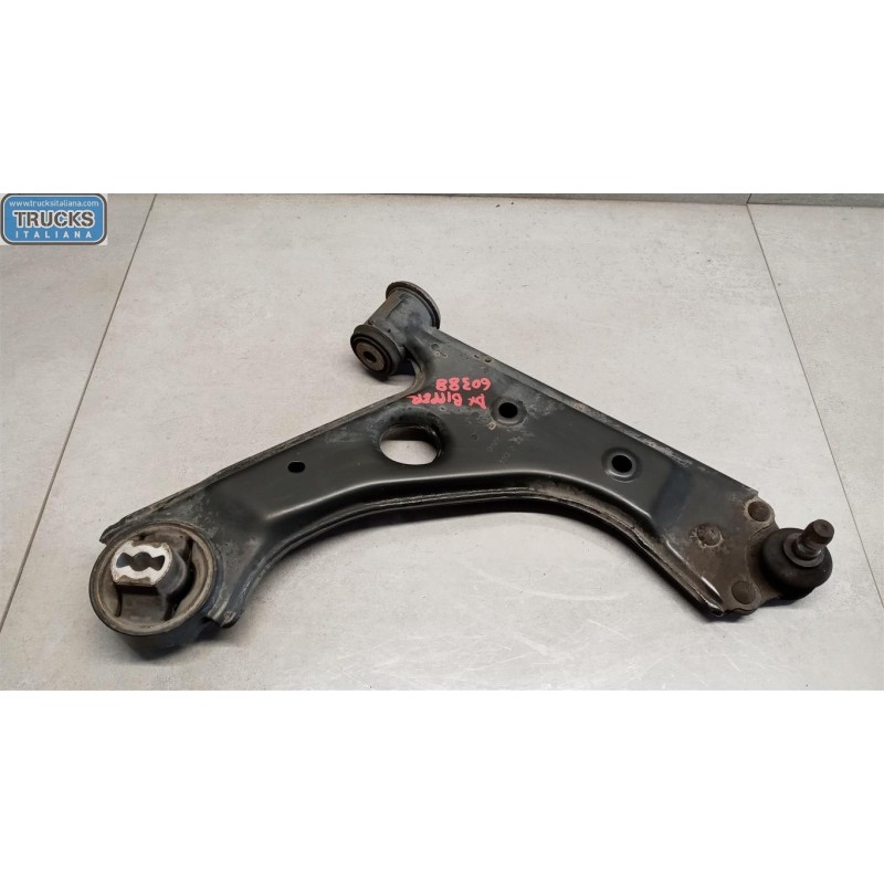 PEUGEOT CONTROL ARM FRONT LOWER RIGHT  PEUGEOT Bipper 2007> used