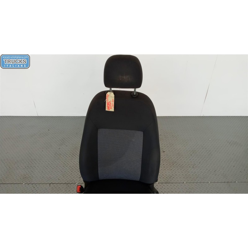 PEUGEOT SEDILI ANTERIORI PEUGEOT Bipper 2007> usato