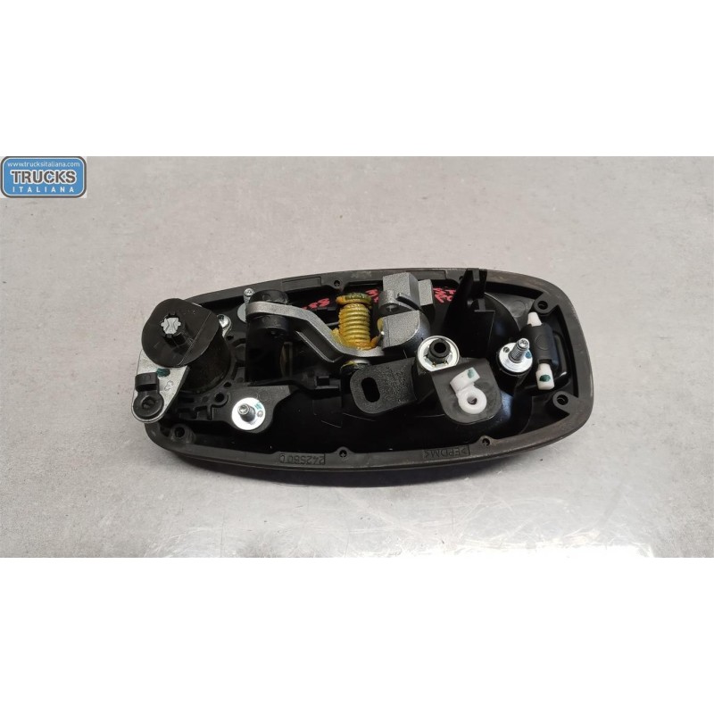 PEUGEOT DOOR HANDLE  PEUGEOT Bipper 2007> used