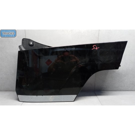 SILL FRONT LEFT  RENAULT truck T 2014> used