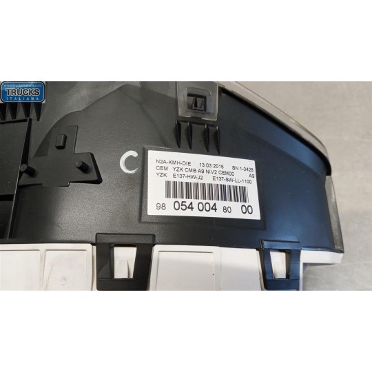 QUADRO STRUMENTI PEUGEOT 208 2012>2015 usato