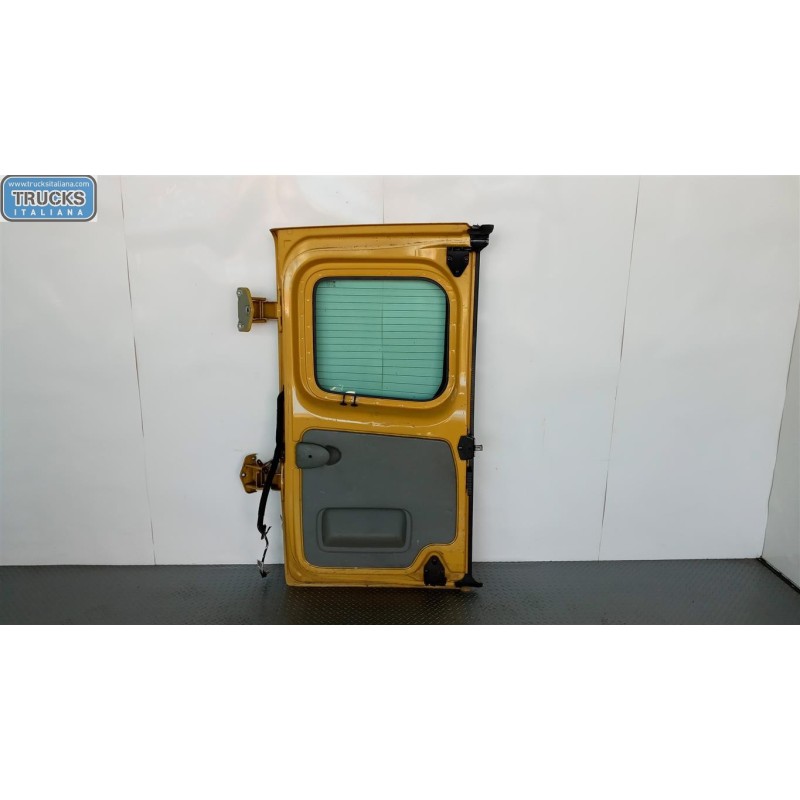 RENAULT van PORTACARICO POST DESTRO RENAULT van Trafic 2001>2007 usato