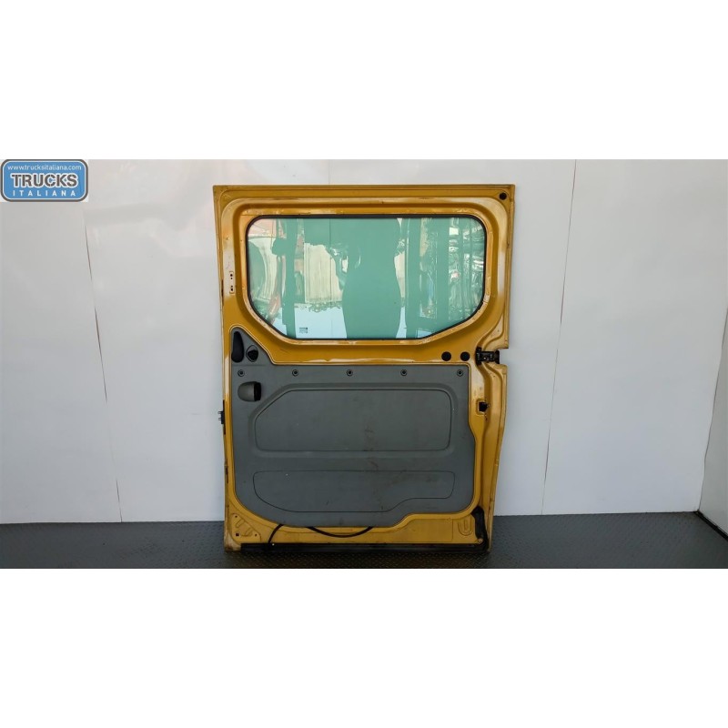 RENAULT van RIGHT SIDE SLIDING DOOR RENAULT van Trafic 2001>2007 used