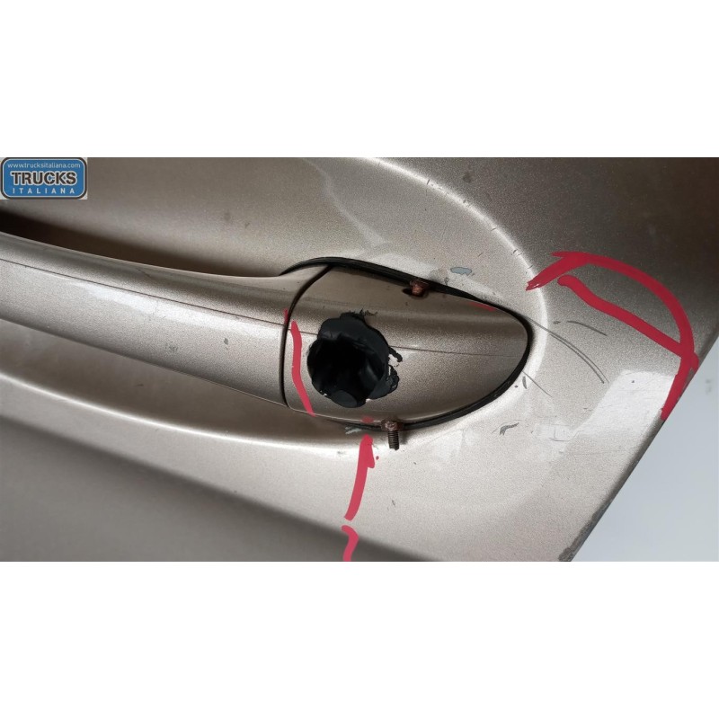 MERCEDES-BENZ LEFT FRONT DOOR MERCEDES-BENZ Classe A (W169) 2004>2008 used