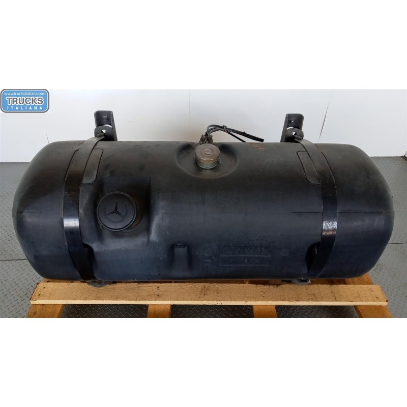 MERCEDES-BENZ truck SERBATOIO CARBURANTE MERCEDES-BENZ truck LK/LN2 84> usato