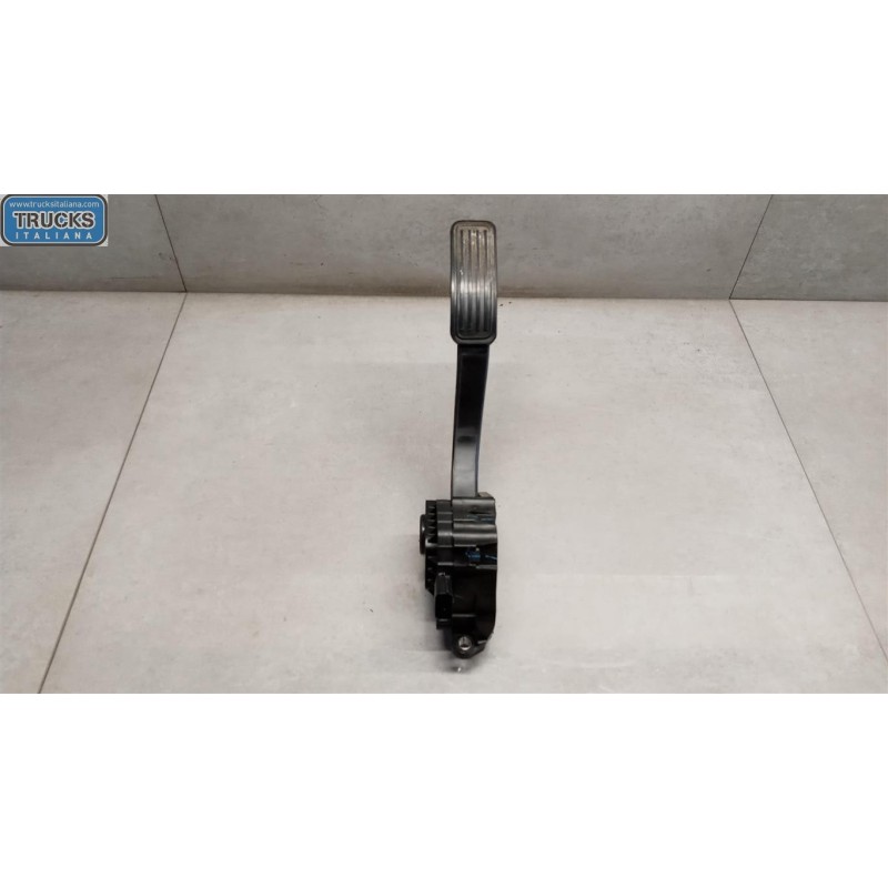 FORD ELETRONIC THROTTLE PEDAL  FORD Mondeo 2014> used