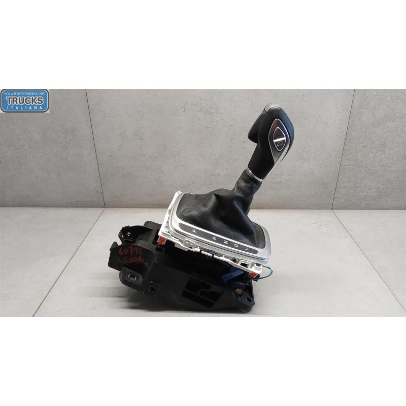 FORD LEVER FORD Mondeo 2014> used