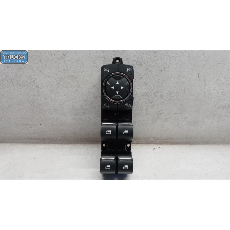 FORD INTERRUTTORI E PULSANTI ALZAVETRI FORD Mondeo 2014> usato