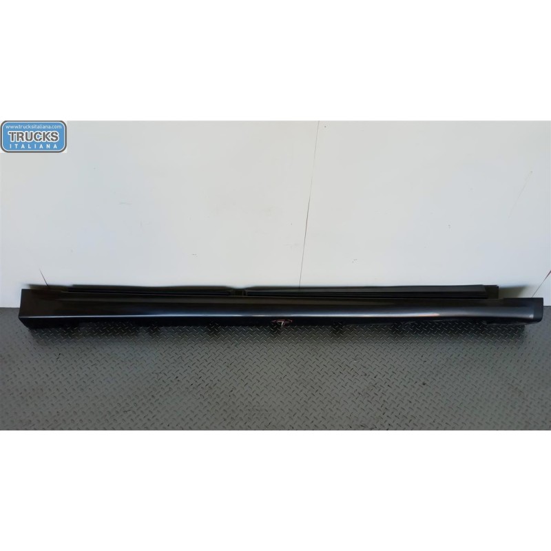 FORD MINIGONNA DESTRA FORD Mondeo 2014> usato