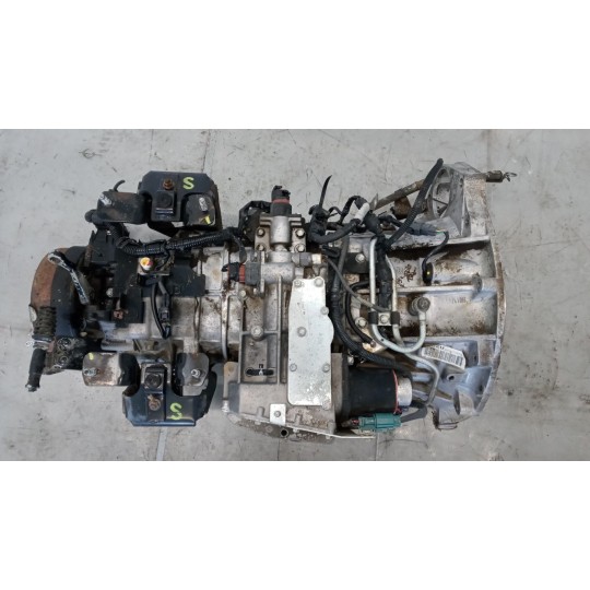 AUTOMATIC GEARBOXES  ISUZU N2R used