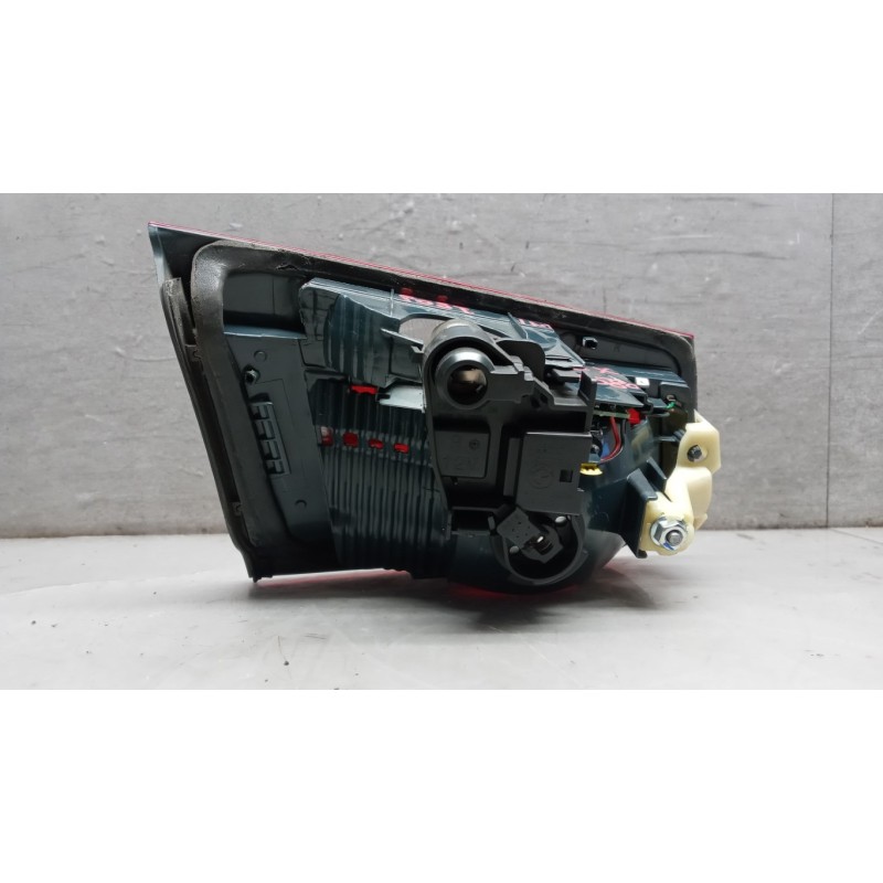 BMW FARO POST INTERNO LED DESTRO BMW Serie 3 (F31) SW 2011> usato
