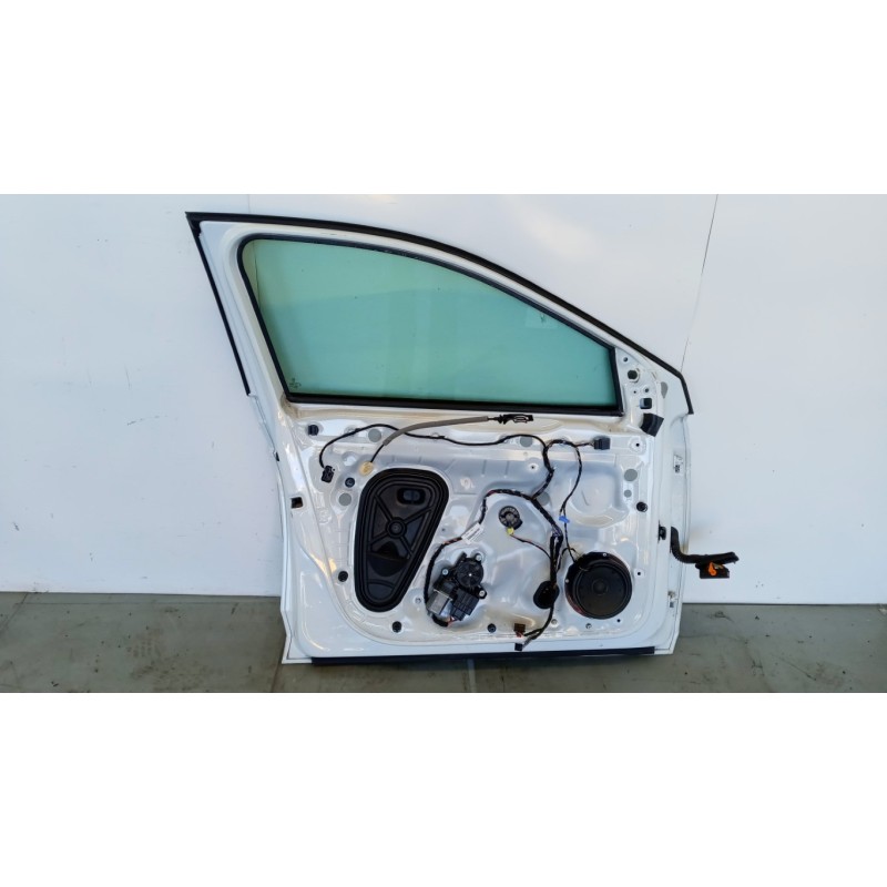 VOLKSWAGEN LEFT FRONT DOOR VOLKSWAGEN Polo 2017>2021 used