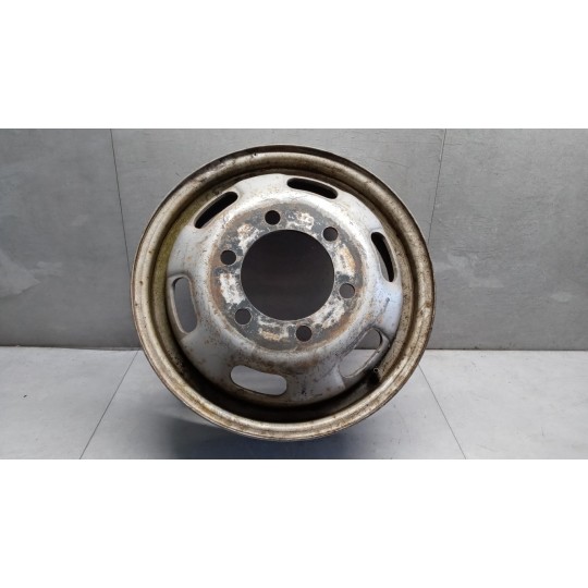 CERCHIO RUOTA IN FERRO IVECO Daily 2000>2006 usato