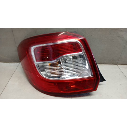 FARO POSTERIORE ESTERNO SINISTRO DACIA Sandero 2012>2020 usato