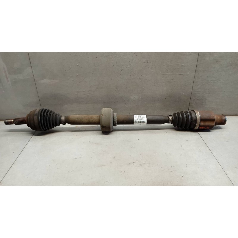 DACIA FRONT HALF-AXLES RIGHT  DACIA Sandero 2012>2020 used