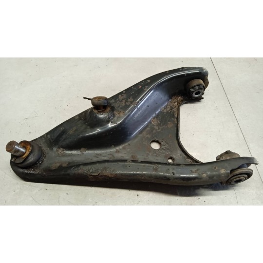 BRACCIO OSCILLANTE ANTERIORE INFERIORE DESTRO DACIA Sandero 2012>2020 usato