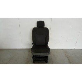 FRONT SEATS RENAULT van...