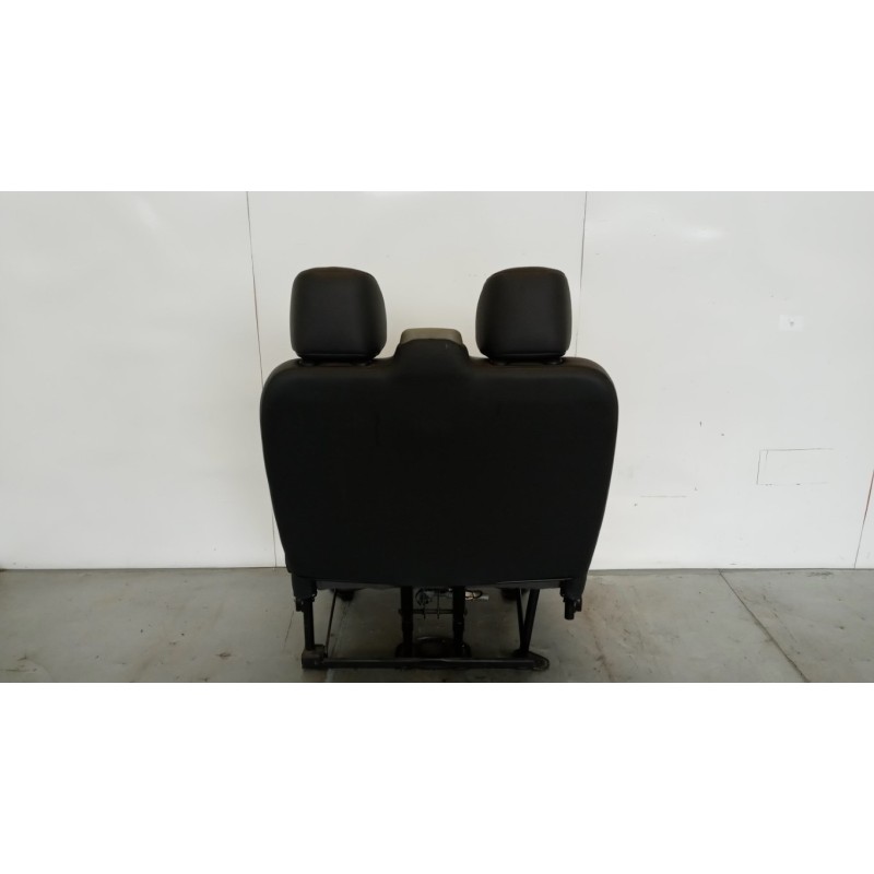 RENAULT van FRONT SEATS RENAULT van Trafic 2010>2014 used