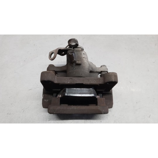 PINZA POSTERIORE SINISTRA RENAULT van Trafic 2010>2014 usato