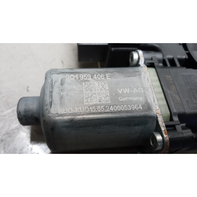 VOLKSWAGEN FRONT RIGHT POWERED WINDOWS  VOLKSWAGEN Polo 2021> used