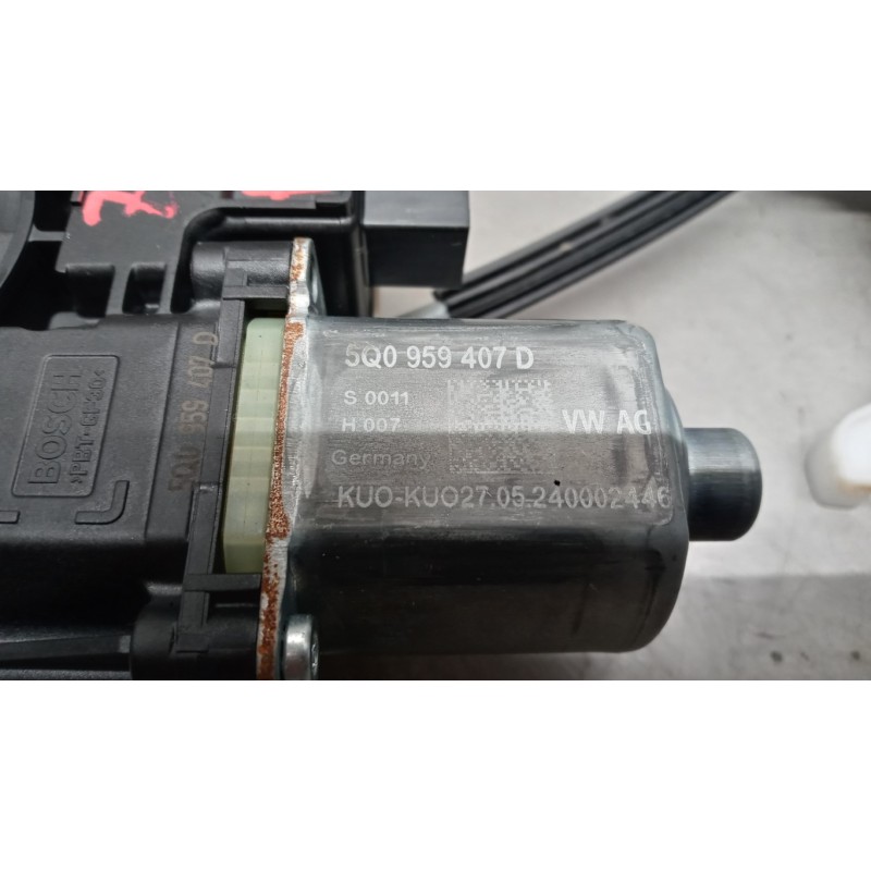 VOLKSWAGEN BACK LEFT POWERED WINDOWS  VOLKSWAGEN Polo 2021> used