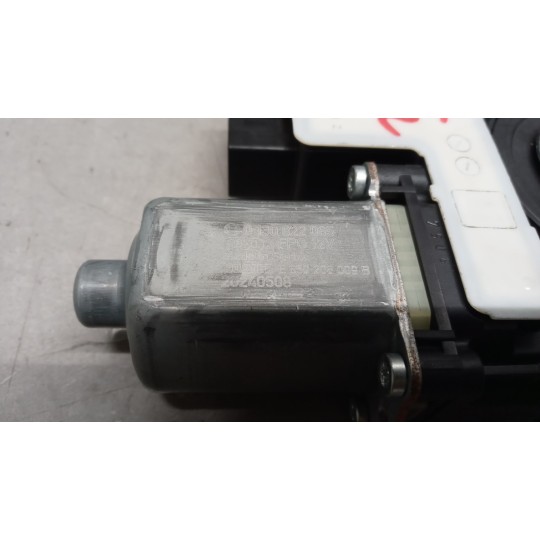 ALZA VETRI ANTERIORI SINISTRO VOLKSWAGEN Polo 2021> usato