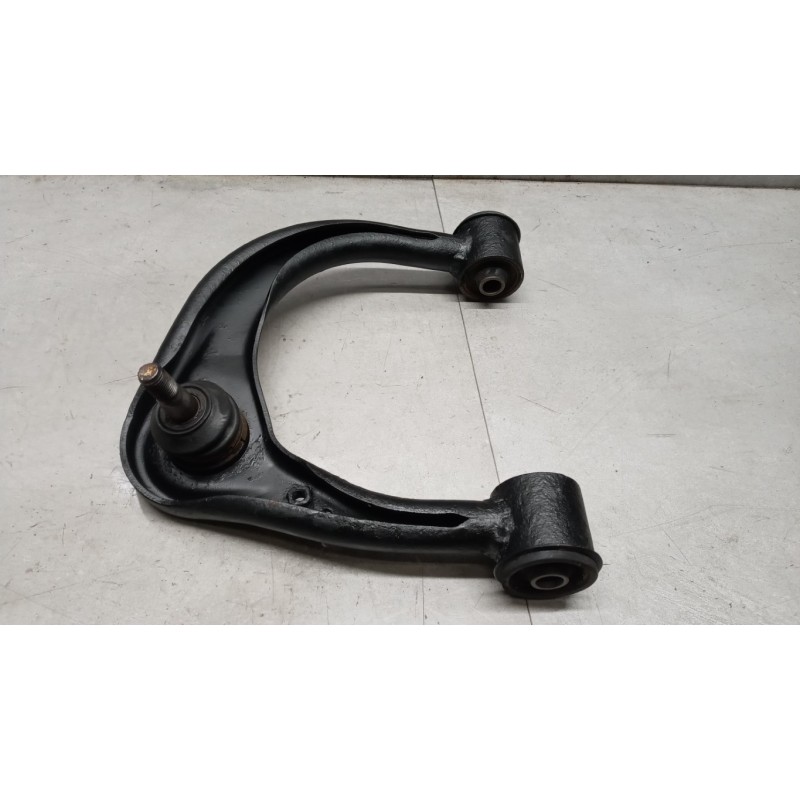 TOYOTA CONTROL ARM FRONT UPPER RIGHT  TOYOTA Hilux 2005>2008 used