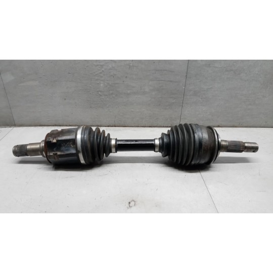 FRONT HALF-AXLES LEFT  TOYOTA Hilux 2005>2008 used