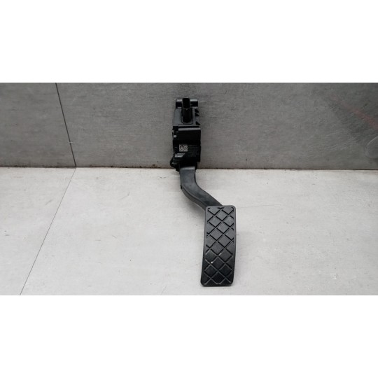 ELETRONIC THROTTLE PEDAL  VOLKSWAGEN Polo 2021> used