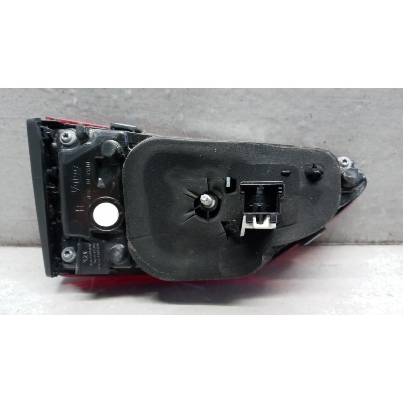 VOLKSWAGEN RIGHT REAR LED LIGHT ON BACK VOLKSWAGEN Polo 2021> used