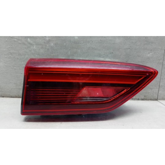 FARO POST INTERNO LED SINISTRO VOLKSWAGEN Polo 2021> usato