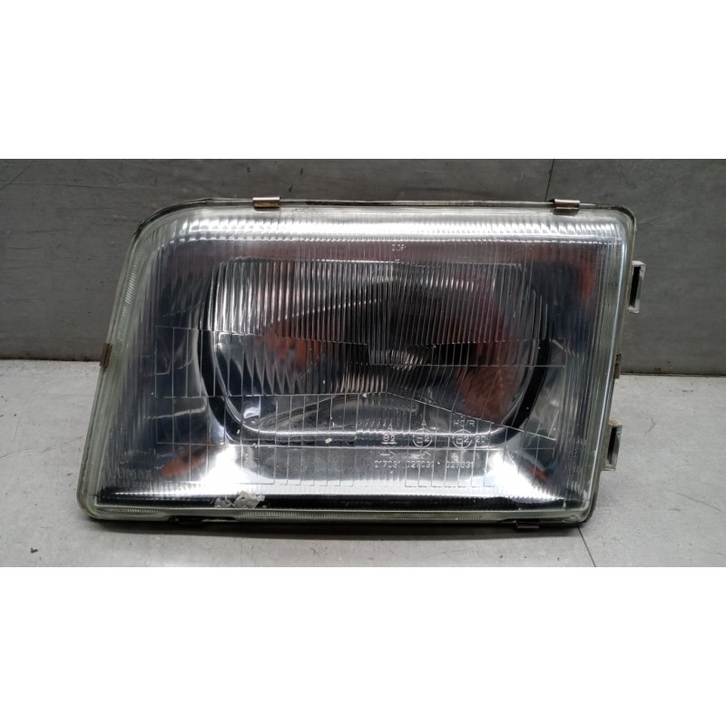 TATA FRONT LEFT FLASHLIGHT  TATA Telcoline Pick up used
