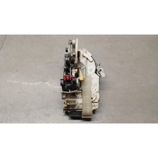 LATCH LOCK JEEP Compass 2011>2015 used